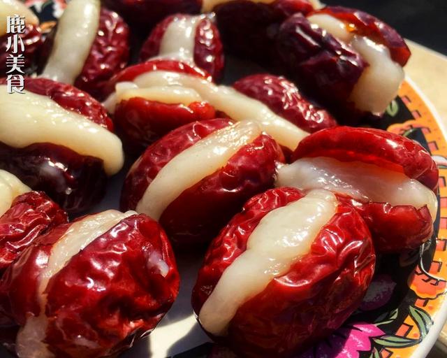 原油交易提醒:风险偏好回升+俄罗斯松口 但油价未有显著起色!供大于‘星空app官方网页’(图1) 星空官方网站